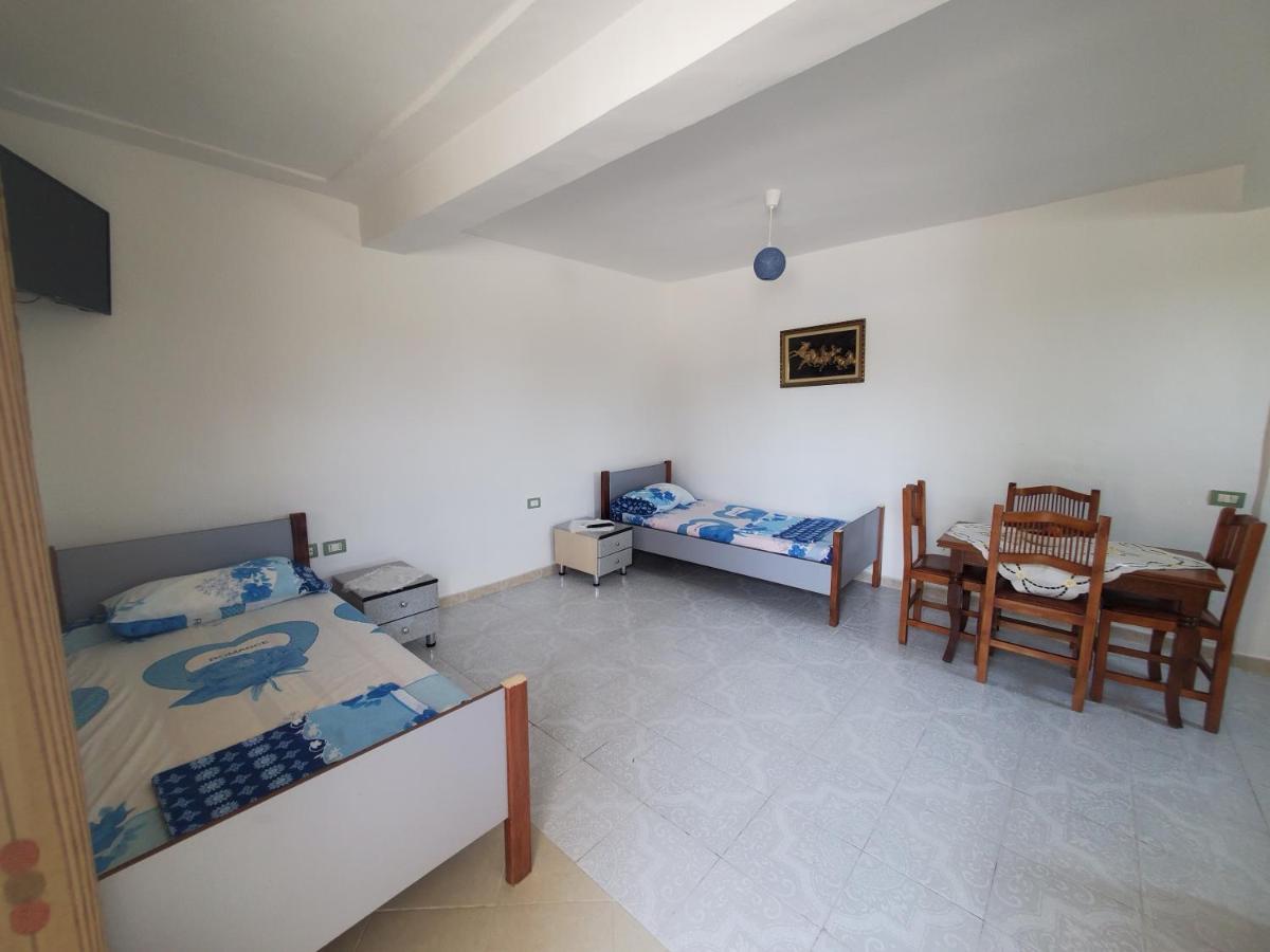Guest House Vlorë Exteriör bild