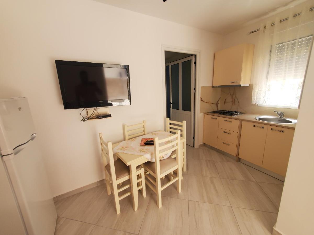 Guest House Vlorë Exteriör bild