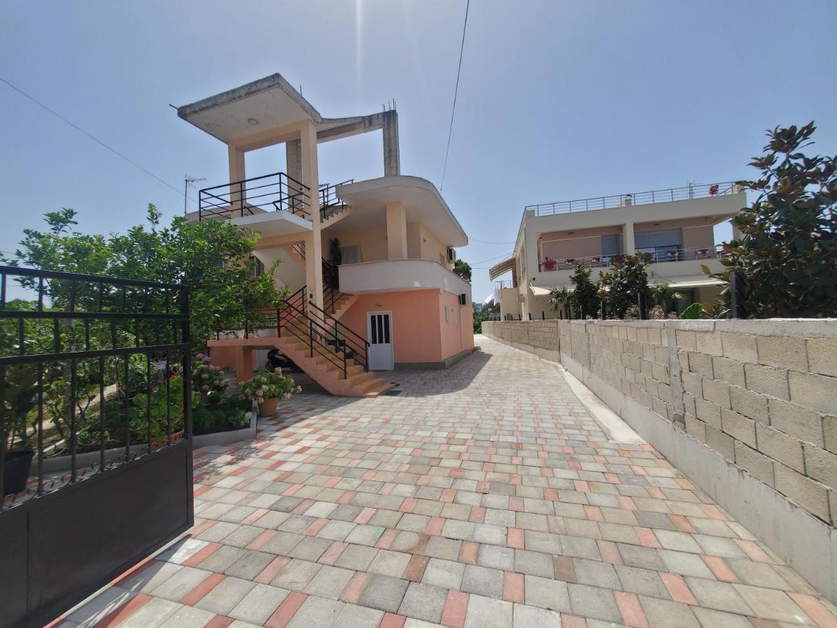 Guest House Vlorë Exteriör bild