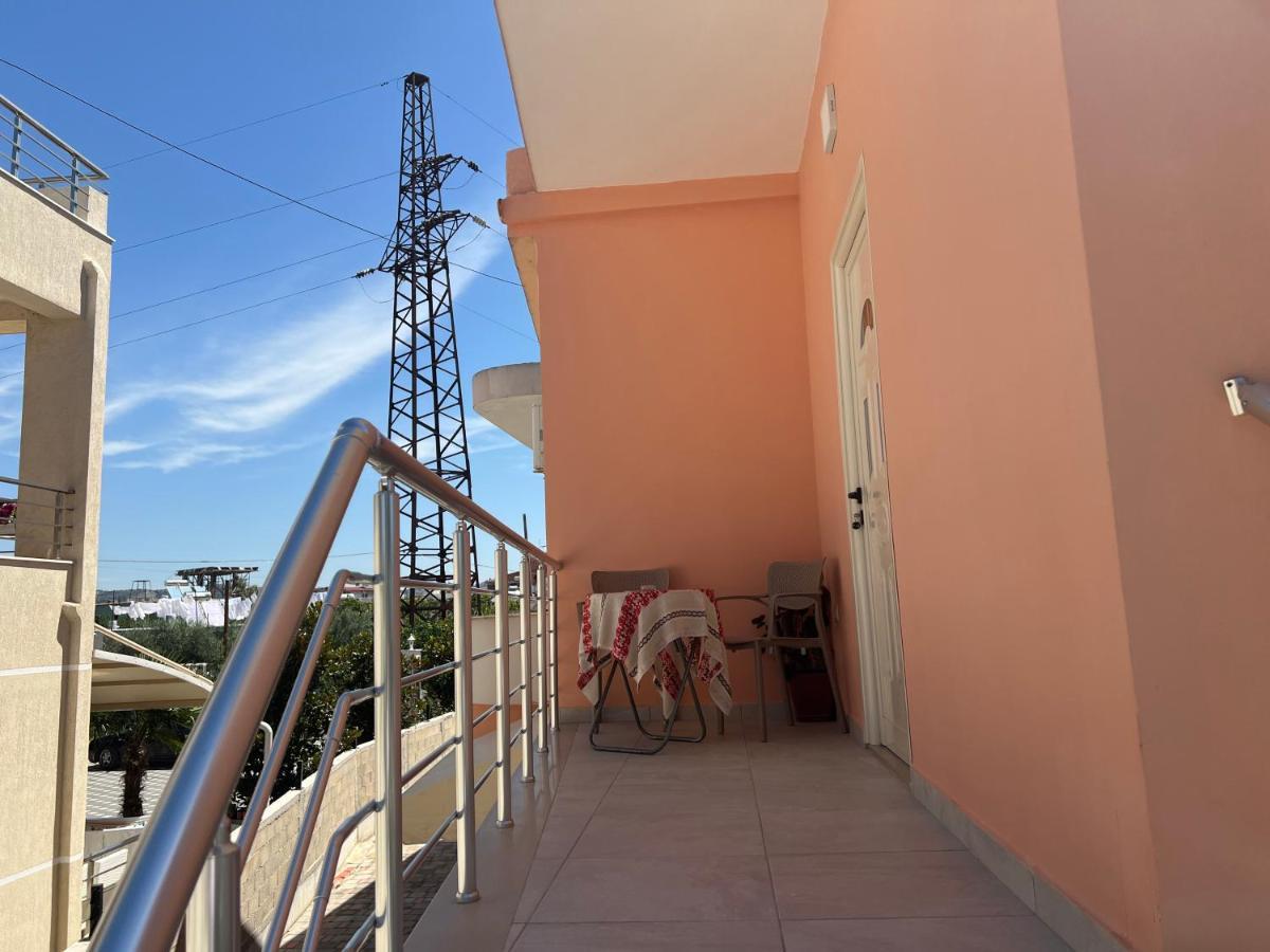 Guest House Vlorë Exteriör bild